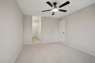 1975 Windsong Dr, Schaumburg, IL 60194 - Photo 12