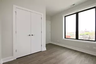 2111 S Halsted St, Chicago, IL 60608 - Photo 10