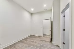 847 N Larrabee St, Chicago, IL 60610 - Photo 18