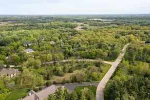 3319 Tanager Trail, Prairie Grove, IL 60012 - Photo 8