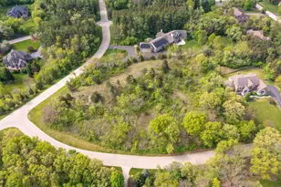 3319 Tanager Trail, Prairie Grove, IL 60012 - Photo 4