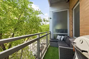 3920 N Sheridan Rd, Chicago, IL 60613 - Photo 8