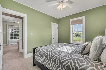 2226 15 1/2 Street, Rock Island, IL 61201 - Photo 18