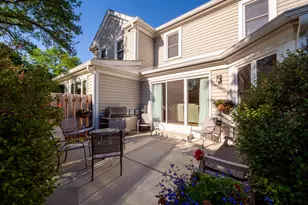 636 Stirling Ln, Prospect Heights, IL 60070 - Photo 26