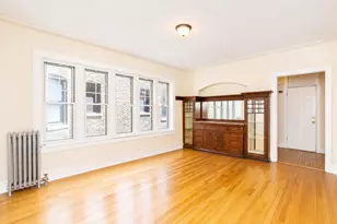 1137 W Columbia Ave, Chicago, IL 60626 - Photo 8
