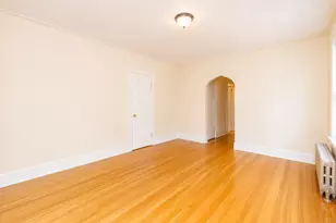1137 W Columbia Ave, Chicago, IL 60626 - Photo 4