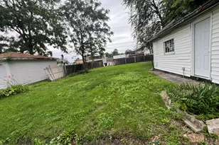 2520 183rd St, Lansing, IL 60438 - Photo 14