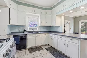 618 W Putnam St, Princeton, IL 61356 - Photo 2