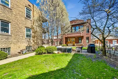 1835 N Humboldt Boulevard, Chicago, IL 60647 - Photo 2