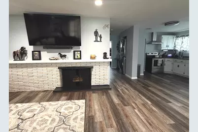 1911 N Hickory Street, Crest Hill, IL 60403 - Photo 10