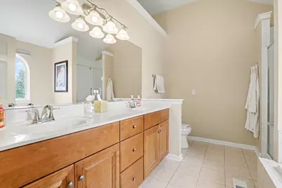 911 E Butterfield Circle, Shorewood, IL 60404 - Photo 34