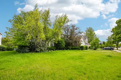 2421 Chambourd Drive, Buffalo Grove, IL 60089 - Photo 2