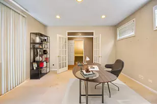 2421 Chambourd Dr, Buffalo Grove, IL 60089 - Photo 16