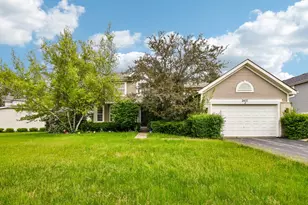 2421 Chambourd Dr, Buffalo Grove, IL 60089 - Photo 1