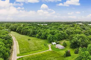 802 Reynolds Dr, Charleston, IL 61920 - Photo 34