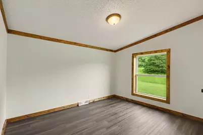 802 Reynolds Drive, Charleston, IL 61920 - Photo 18