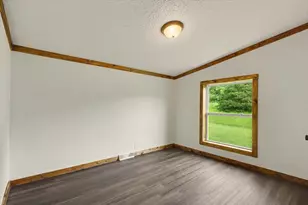 802 Reynolds Dr, Charleston, IL 61920 - Photo 18
