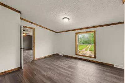 802 Reynolds Drive, Charleston, IL 61920 - Photo 24