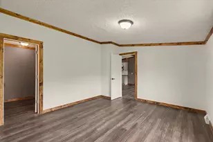 802 Reynolds Dr, Charleston, IL 61920 - Photo 24