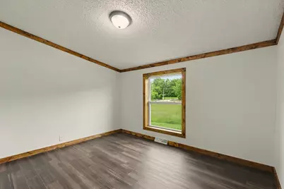 802 Reynolds Drive, Charleston, IL 61920 - Photo 20