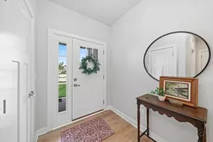 1306 S Wind Dr, Sandwich, IL 60548 - Photo 4