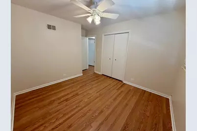 8927 S Sacramento Avenue, Evergreen Park, IL 60805 - Photo 20