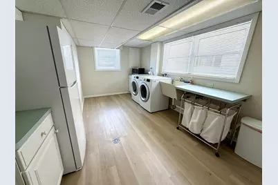 8927 S Sacramento Avenue, Evergreen Park, IL 60805 - Photo 26