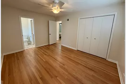 8927 S Sacramento Avenue, Evergreen Park, IL 60805 - Photo 16