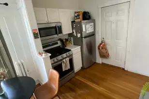 679 5 W Wrightwood Ave, Chicago, IL 60614 - Photo 2