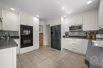 1419 E Forest Avenue, Wheaton, IL 60187 - Photo 10
