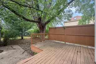 827 N Loomis St, Naperville, IL 60563 - Photo 10