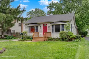 827 N Loomis St, Naperville, IL 60563 - Photo 2