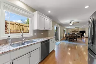 17652 Crestview Ct, Orland Park, IL 60467 - Photo 16