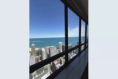 180 E Pearson Street #4202, Chicago, IL 60611 - Photo 2