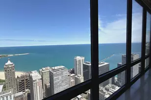 180 E Pearson St, Chicago, IL 60611 - Photo 2