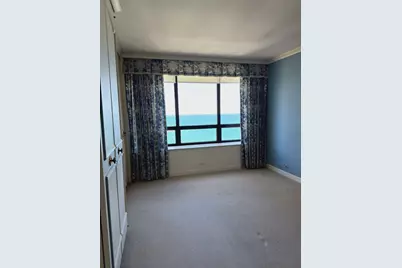 180 E Pearson Street #4202, Chicago, IL 60611 - Photo 8