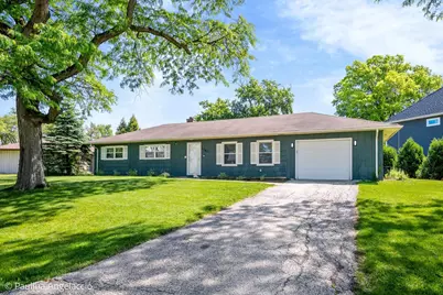 5547 S Bruner Street, Hinsdale, IL 60521 - Photo 1