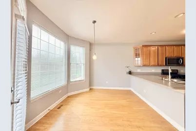 930 Case Street #930, Naperville, IL 60563 - Photo 6