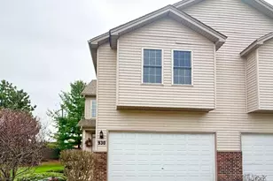 930 Case St, Naperville, IL 60563 - Photo 1