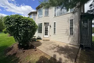 930 Case St, Naperville, IL 60563 - Photo 22