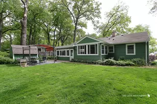 380 Ridge Ave, Crystal Lake, IL 60014 - Photo 22