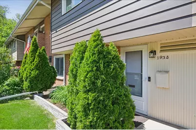 1934 Lake Avenue, Wilmette, IL 60091 - Photo 1