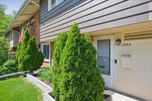 1934 Lake Ave, Wilmette, IL 60091 - Photo 1
