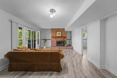 1350 Nottingham Lane, Hoffman Estates, IL 60169 - Photo 22