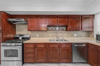 1350 Nottingham Lane, Hoffman Estates, IL 60169 - Photo 12