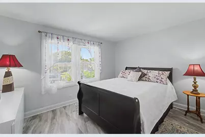 1350 Nottingham Lane, Hoffman Estates, IL 60169 - Photo 16
