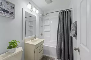 1350 Nottingham Ln, Hoffman Estates, IL 60169 - Photo 26