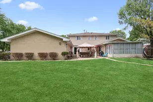 204 Westport Dr, Joliet, IL 60431 - Photo 26