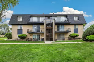 11112 S 84th Ave, Palos Hills, IL 60465 - Photo 1