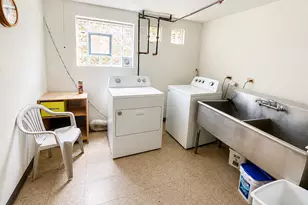 6029 S Keating Ave, Chicago, IL 60629 - Photo 10